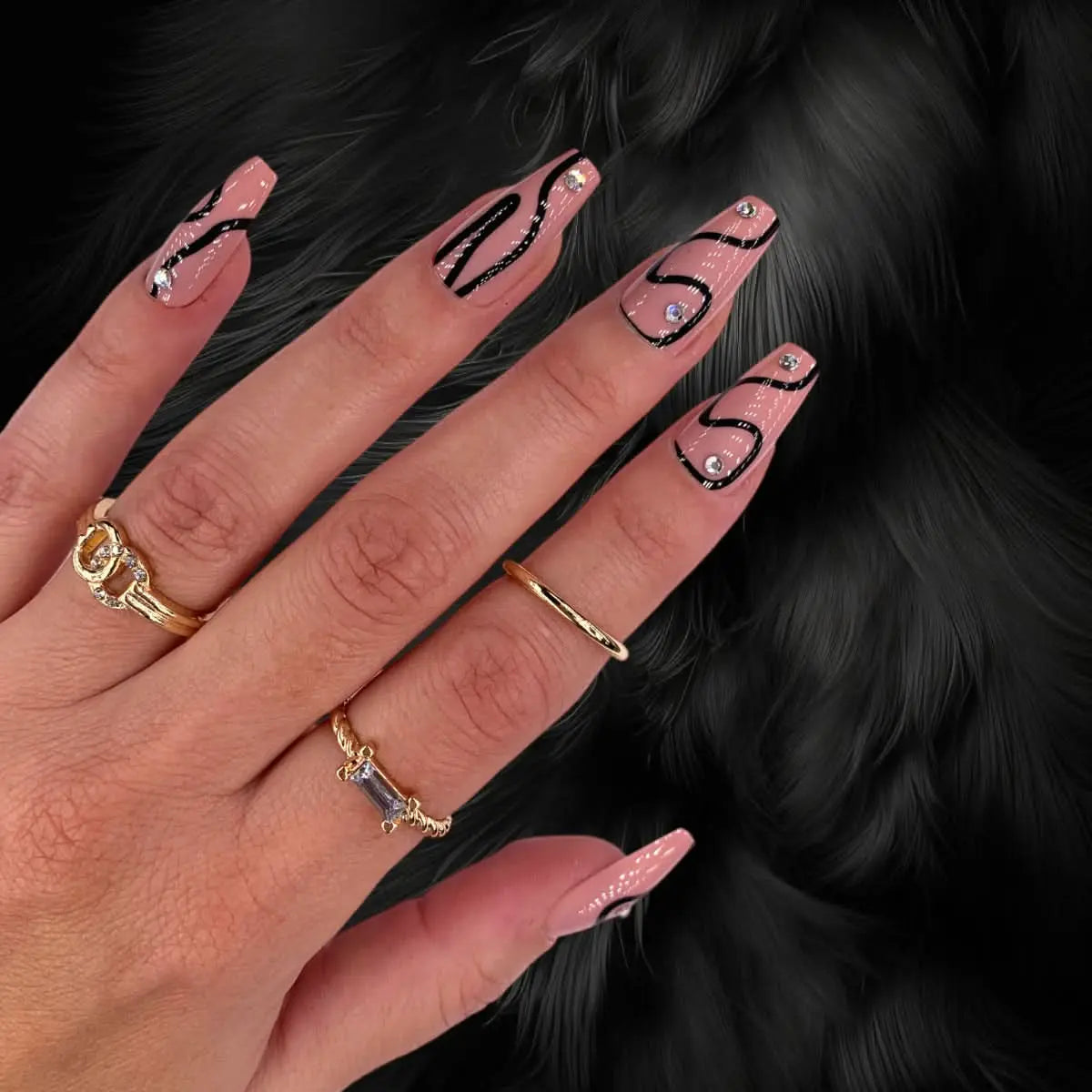 Press On Nails Faux Ongles Réutilisables - Medium Coffin Nude Strass OCIBEL